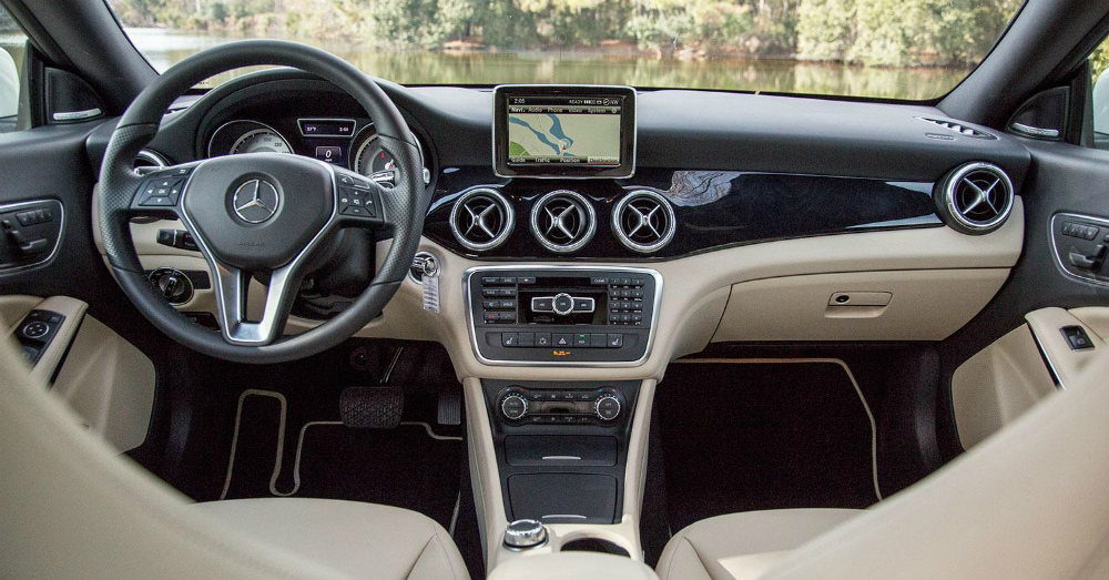 2015 Mercedes-Benz CLA 250 Interior
