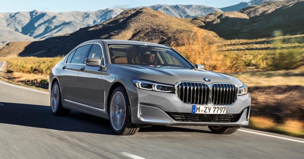 Choose the Luxury Excellence of the BMW 740i
