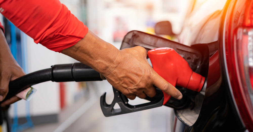10 Tips to Get Better Gas Mileage